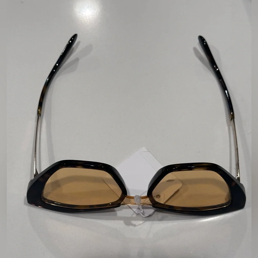 Dolce & Gabbana Sunglasses - Picture 11 of 12